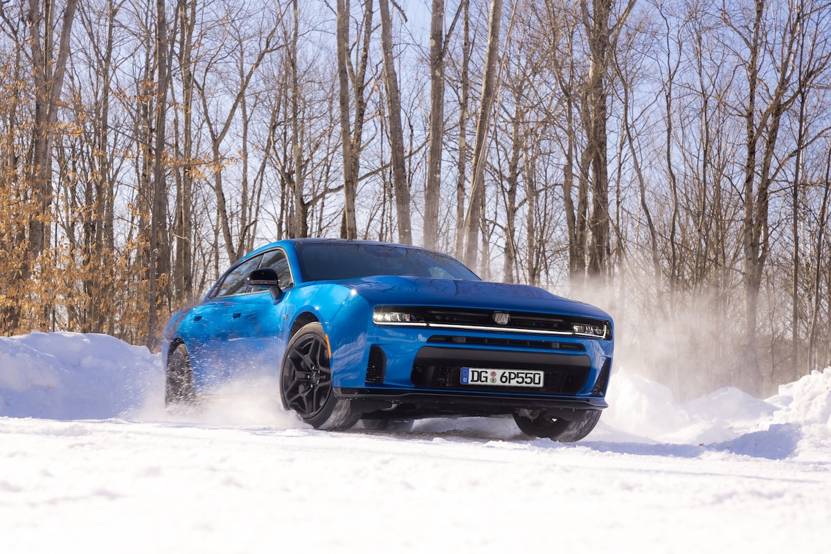 Dodge Charger Daytona e SIXPACK: la nuova generazione arriva in Europa Dodge Charger Daytona e SIXPACK: la nuova generazione arriva in Europa
