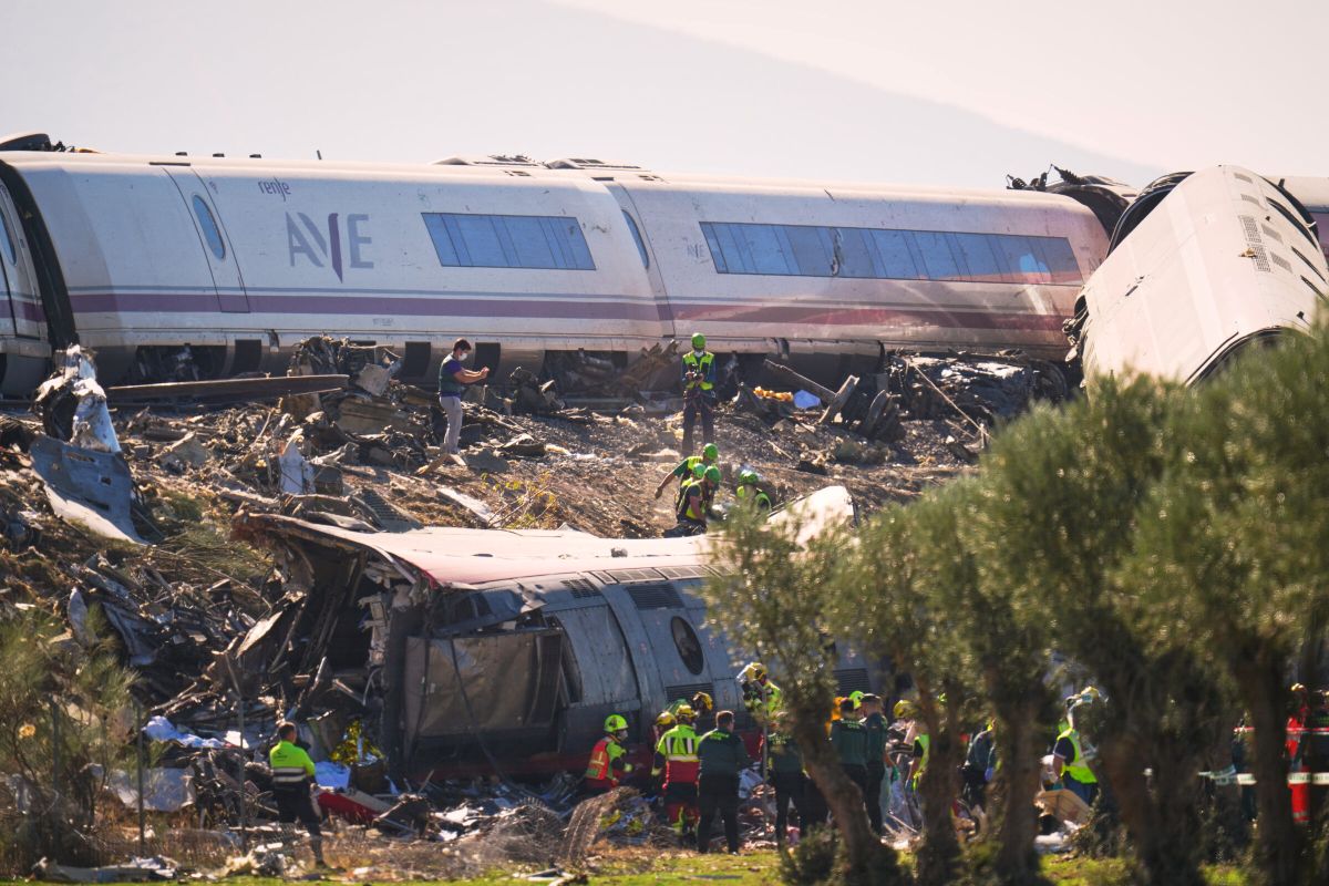 Spagna, un anno terribile per i treni: dalla strage di Adamuz allo scontro sulla linea Madrid-Andalusia Spagna, un anno terribile per i treni: dalla strage di Adamuz allo scontro sulla linea Madrid-Andalusia