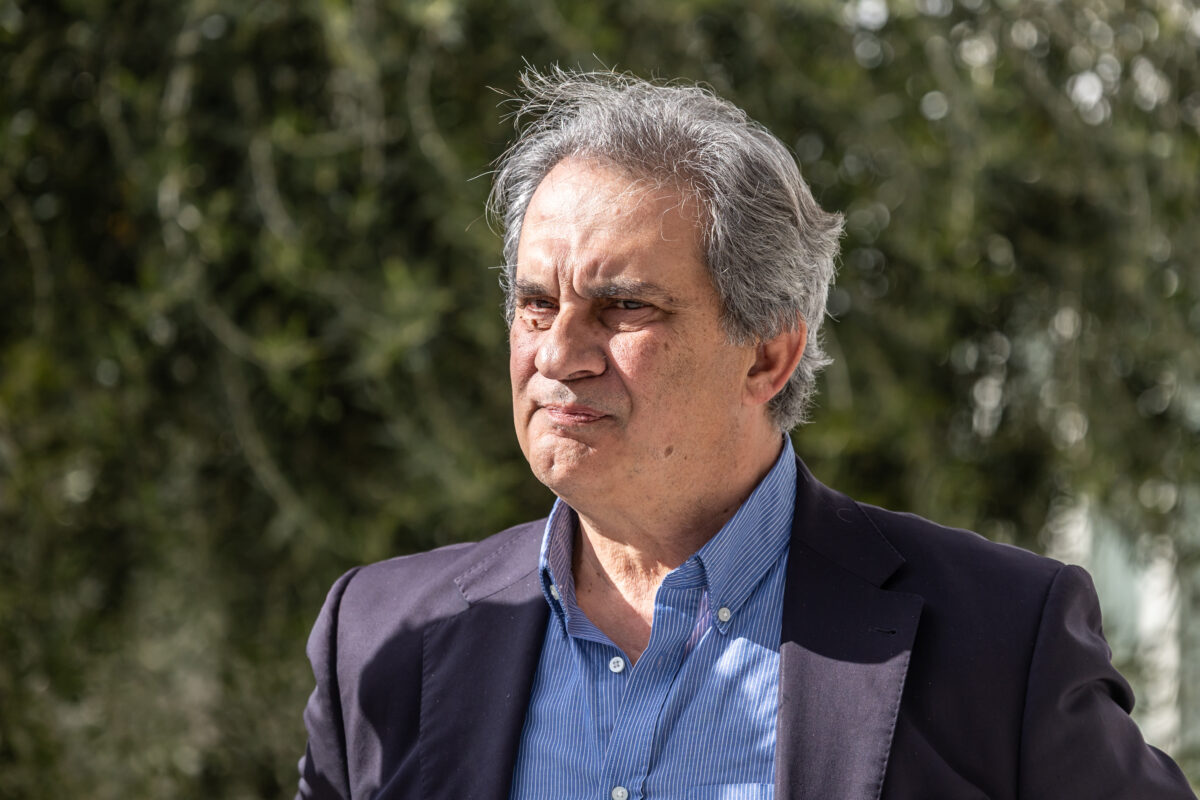 Roma, Roberto Fiore vuole il Campidoglio: chi è il capo di Forza Nuova che si candida a sindaco Roma, Roberto Fiore vuole il Campidoglio: chi è il capo di Forza Nuova che si candida a sindaco